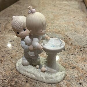 1988 Precious Moments “Your Love is So Uplifting” Figurine